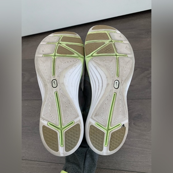 Nike Lunarlon sneakers shoes US8 kicks EU39 - Picture 7 of 7